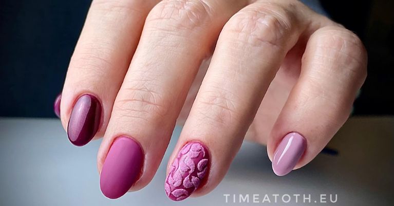 - Miért kell ehhez a munkához bizalmi kapcsolat? Nem elég csak felépíteni azokat a szép műkörmöket?